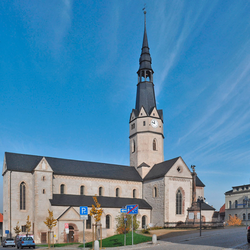 Ulrichkirche Außenansicht Foto Wolfgang Steffen